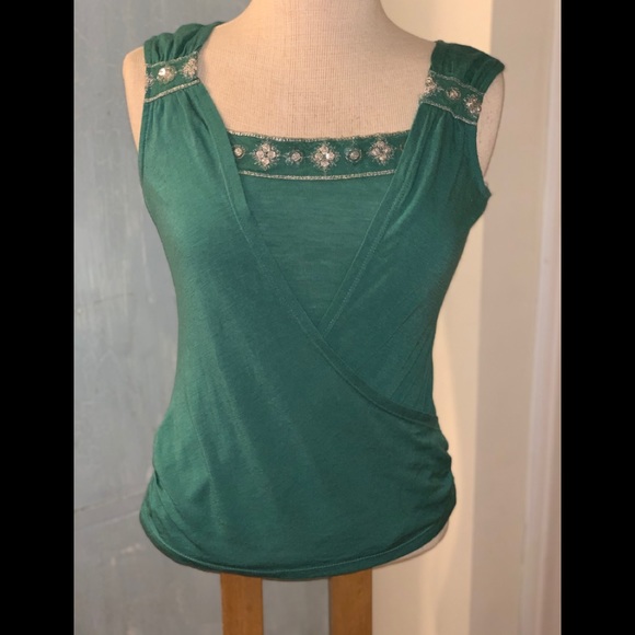 Sassy & Sweet Green Embellished Top - Picture 6 of 7